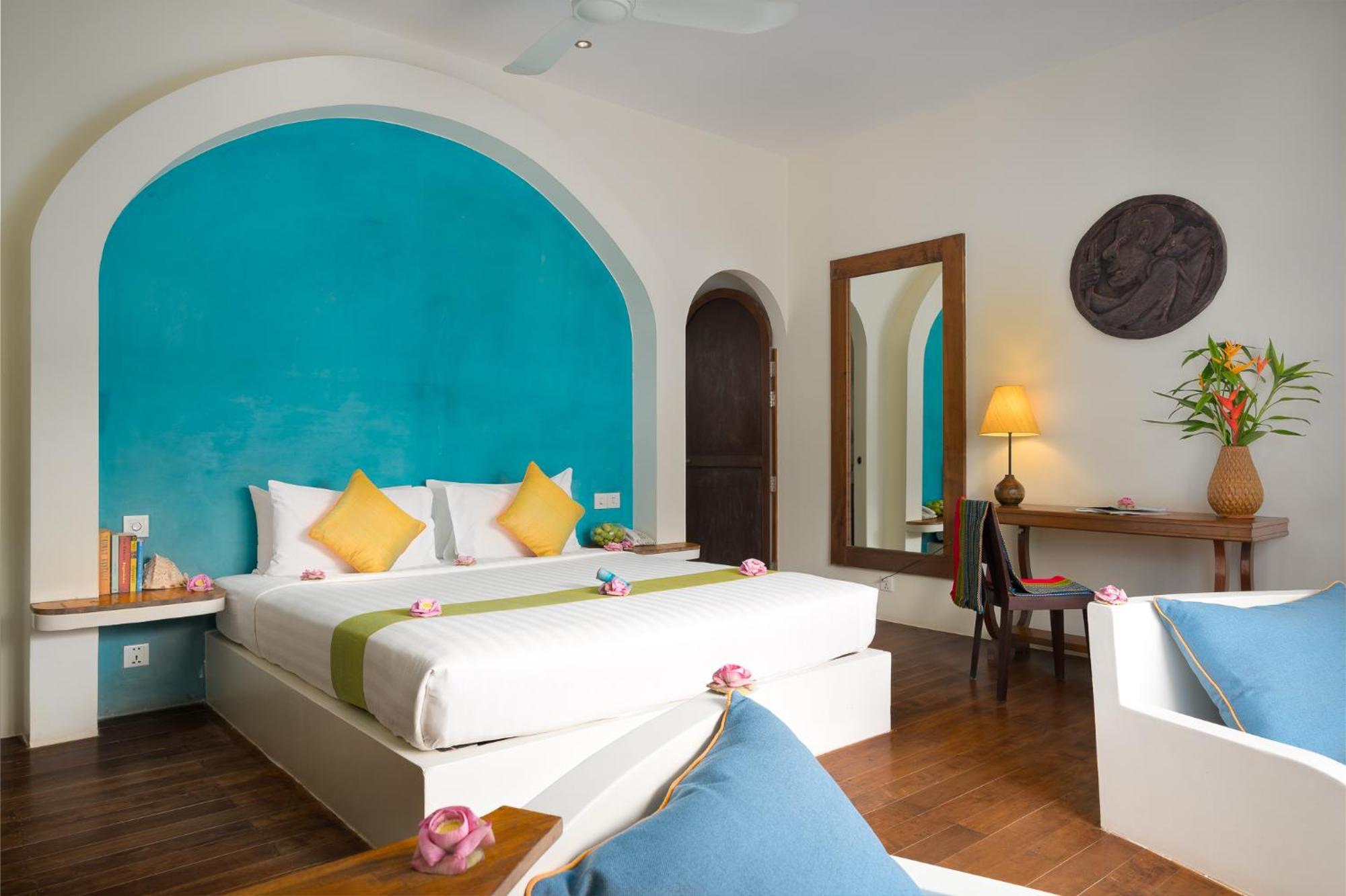 Explorer Double Room