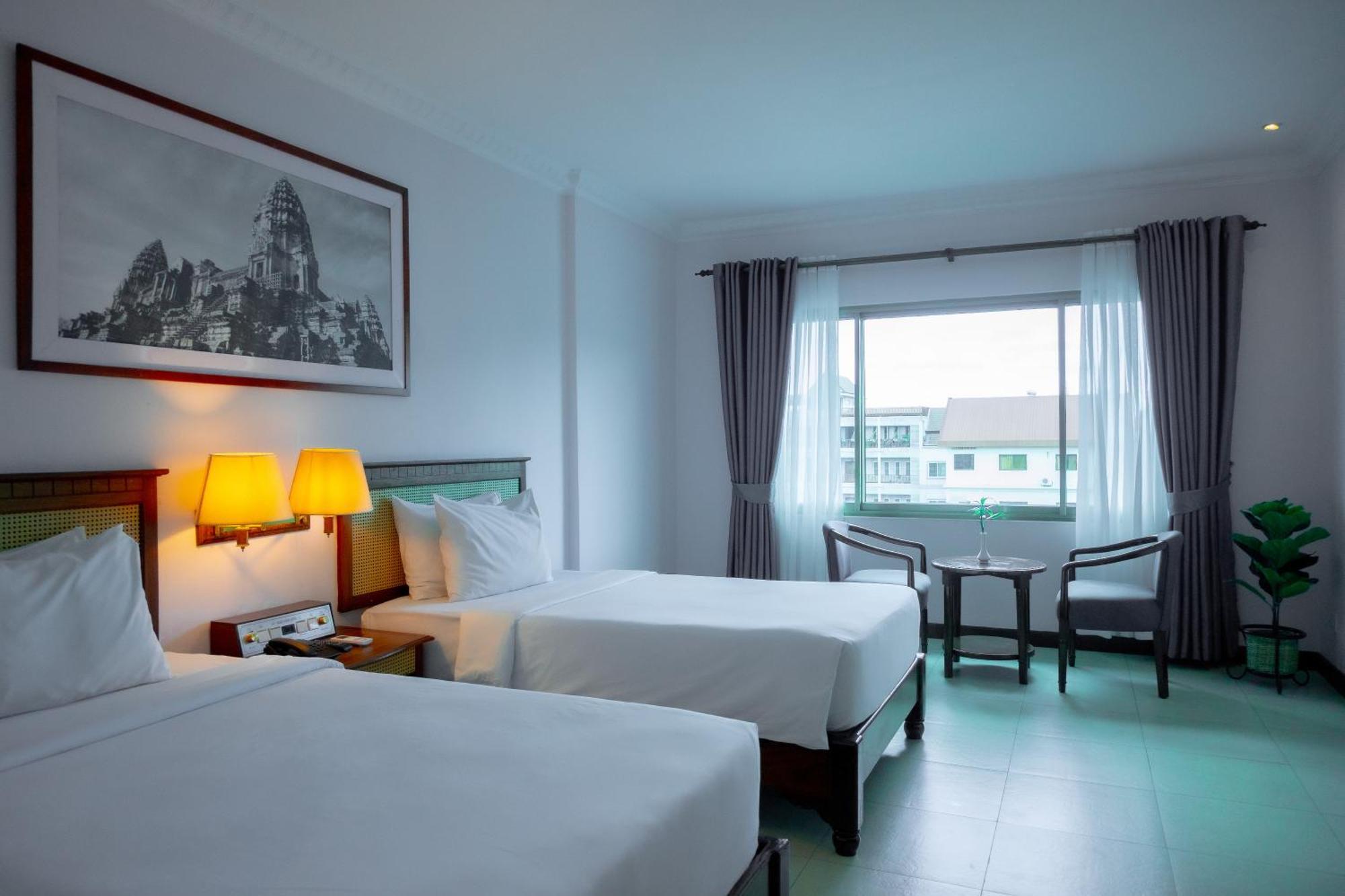 Superior Twin Room