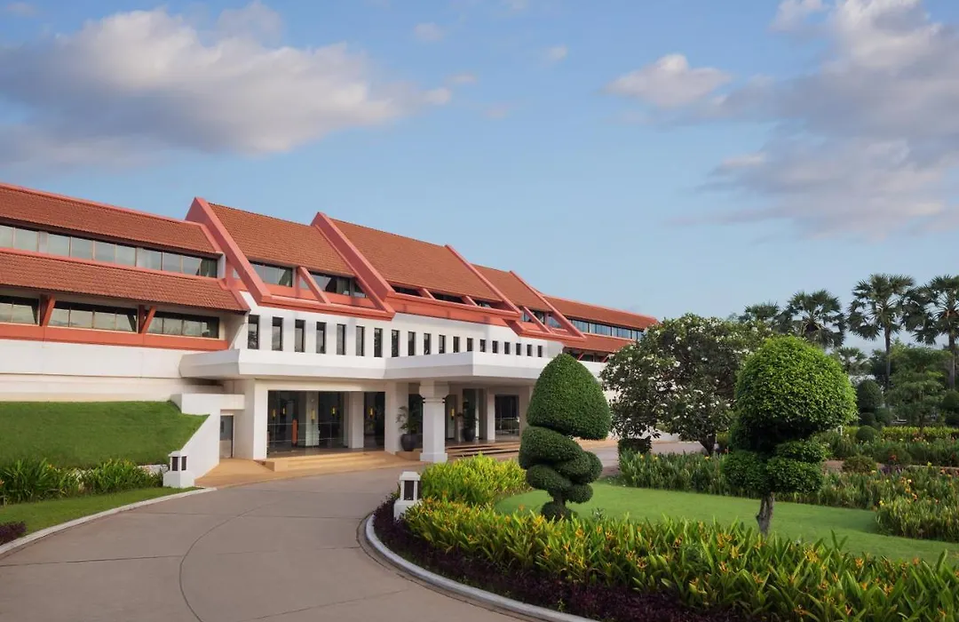 Le Meridien Angkor-1